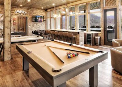 Smoky Mountain cabin with shuffleboard and an Olhausen west end pool table